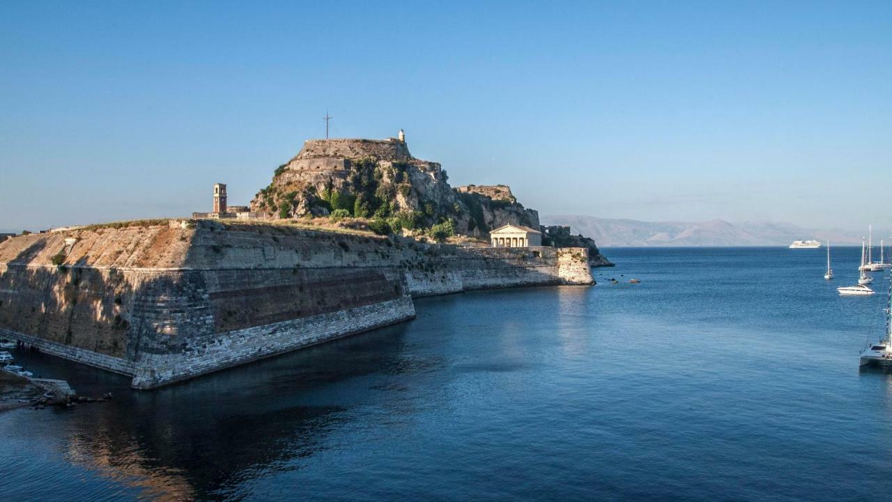 Ideally Situated Corfu Old Town Apartment Eksteriør bilde